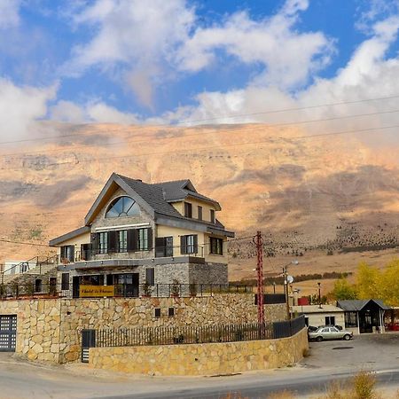 Chalet De Charme, Cedars, Lebanon, Terrace Floor Apartment Al Arz Bagian luar foto